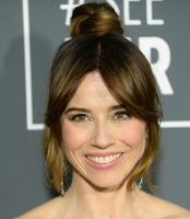 Linda Cardellini mug #G2355217