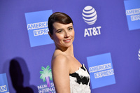 Linda Cardellini tote bag #G2355234