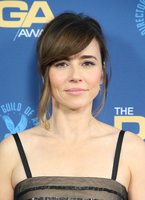 Linda Cardellini tote bag #G2355264