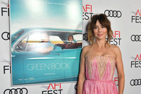 Linda Cardellini tote bag #G2407402