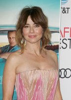 Linda Cardellini mug #G2407431