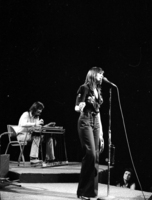 Linda Ronstadt mug #G892432