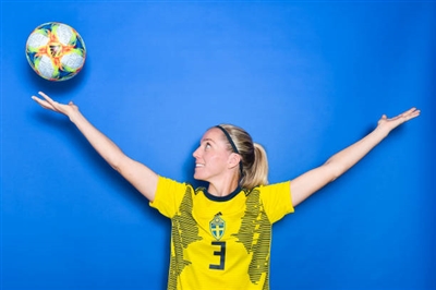 Linda Sembrant posters