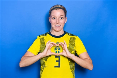 Linda Sembrant posters