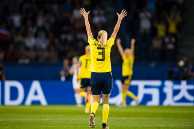 Linda Sembrant posters