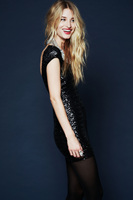 Linda Vojtova Longsleeve T-shirt #2153177