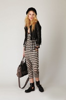 Linda Vojtova Longsleeve T-shirt #2153296