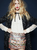 Linda Vojtova Longsleeve T-shirt #2153320