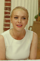 Lindsay Lohan Longsleeve T-shirt #2293283