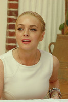 Lindsay Lohan Longsleeve T-shirt #2293321