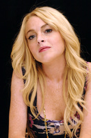 Lindsay Lohan Longsleeve T-shirt #2399372