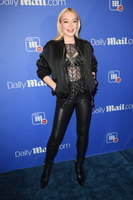 Lindsay Lohan Sweatshirt #2950365