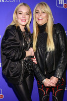 Lindsay Lohan Sweatshirt #2950372