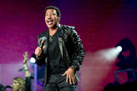 Lionel Richie Longsleeve T-shirt #2531180