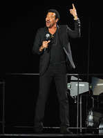 Lionel Richie Longsleeve T-shirt #2531229