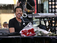 Lionel Richie mug #G800879