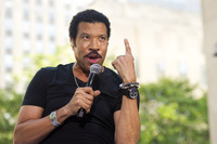 Lionel Richie Longsleeve T-shirt #2531408