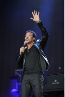 Lionel Richie Longsleeve T-shirt #2531419