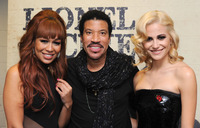 Lionel Richie tote bag #G892515