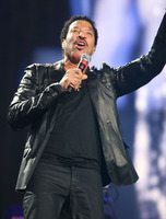 Lionel Richie Longsleeve T-shirt #2650481