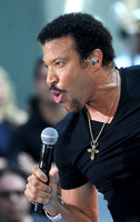 Lionel Richie Longsleeve T-shirt #2650488
