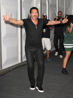 Lionel Richie Sweatshirt #2650543