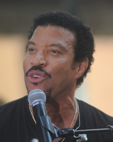 Lionel Richie t-shirt #2650567