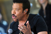 Lionel Richie Longsleeve T-shirt #2650592
