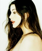 Liv Tyler Longsleeve T-shirt #1372538