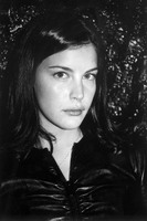 Liv Tyler Longsleeve T-shirt #2029979
