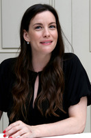Liv Tyler Sweatshirt #2469784