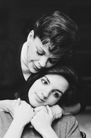 Liza Minnelli Sweatshirt #2101298