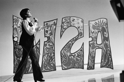 Liza Minnelli posters