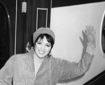 Liza Minnelli posters