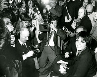 Liza Minnelli hoodie #2669354