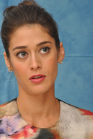 Lizzy Caplan Longsleeve T-shirt #2516972