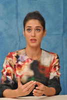 Lizzy Caplan magic mug #G786576