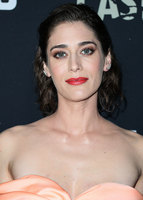 Lizzy Caplan Longsleeve T-shirt #3896859