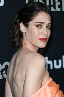 Lizzy Caplan Longsleeve T-shirt #3896895