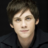 Logan Lerman Sweatshirt #2243697