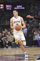 Lonzo Ball Longsleeve T-shirt #3372092