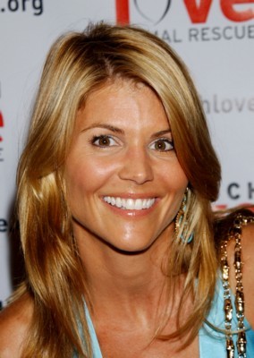 Lori Loughlin puzzle 1263073