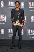 Lou Williams Sweatshirt #3457982