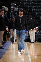 Lou Williams Sweatshirt #3457994