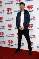 Louis Tomlinson Longsleeve T-shirt #2771835
