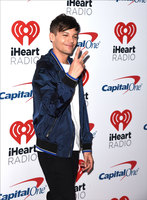 Louis Tomlinson mug #G1013936