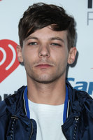 Louis Tomlinson Longsleeve T-shirt #2771867