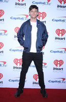 Louis Tomlinson Longsleeve T-shirt #2771873