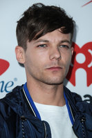 Louis Tomlinson mug #G1013983