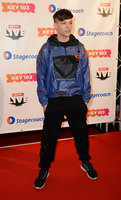 Louis Tomlinson Longsleeve T-shirt #2822353